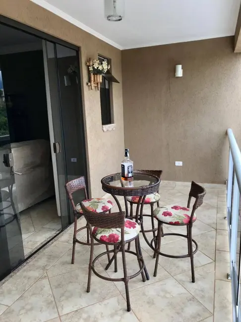 Foto 2 de Casa com 3 quartos à venda, 271m2 em Jardim Brogotá, Atibaia - SP