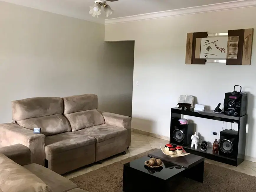 Foto 9 de Casa com 3 quartos à venda, 271m2 em Jardim Brogotá, Atibaia - SP