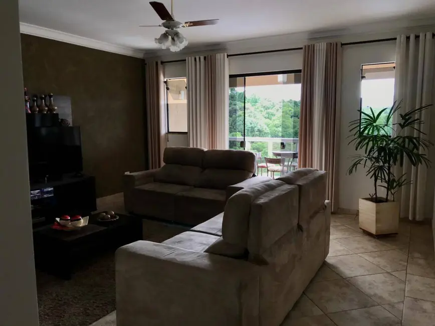 Foto 7 de Casa com 3 quartos à venda, 271m2 em Jardim Brogotá, Atibaia - SP