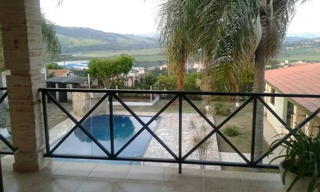 Foto 5 de Casa com 3 quartos à venda, 1000m2 em Centro, Atibaia - SP