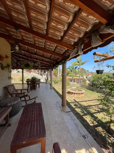 Foto 1 de Chácara com 3 quartos à venda, 890m2 em Portão, Atibaia - SP