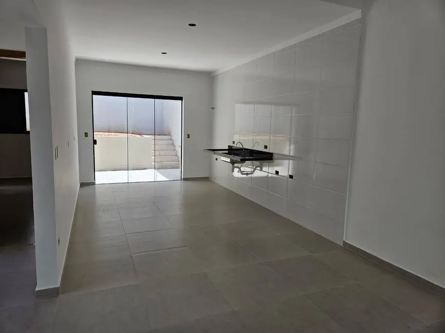 Casa com 3 quartos à venda, 175m2 em Nova Cerejeira, Atibaia - SP - imagem 5 Foto 5 de Casa com 3 quartos à venda, 175m2 em Nova Cerejeira, Atibaia - SP