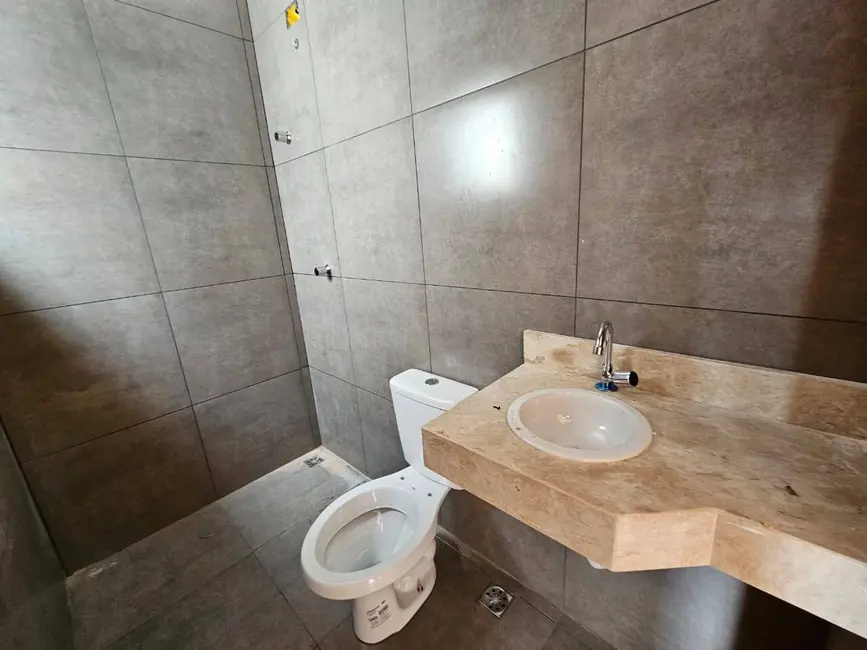 Casa com 3 quartos à venda, 175m2 em Nova Cerejeira, Atibaia - SP - imagem 6 Foto 6 de Casa com 3 quartos à venda, 175m2 em Nova Cerejeira, Atibaia - SP