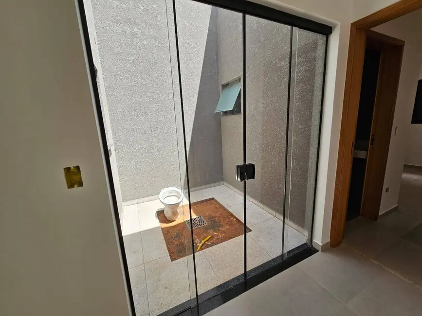 Casa com 3 quartos à venda, 175m2 em Nova Cerejeira, Atibaia - SP - imagem 8 Foto 8 de Casa com 3 quartos à venda, 175m2 em Nova Cerejeira, Atibaia - SP