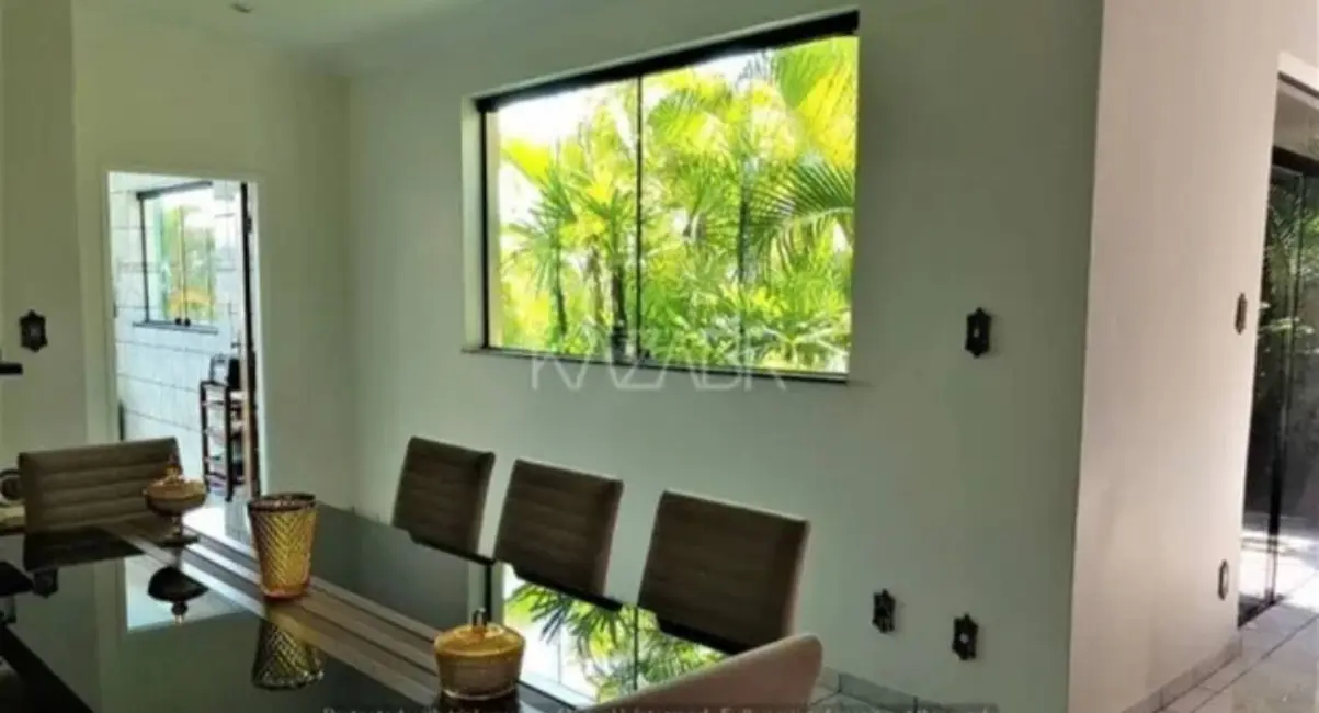 Foto 6 de Casa com 4 quartos à venda, 600m2 em Vila Santista, Atibaia - SP