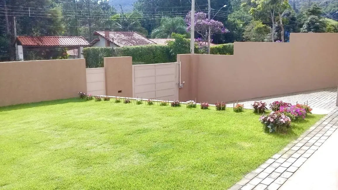 Foto 2 de Casa com 3 quartos à venda, 600m2 em Loteamento Fazenda Santana, Atibaia - SP