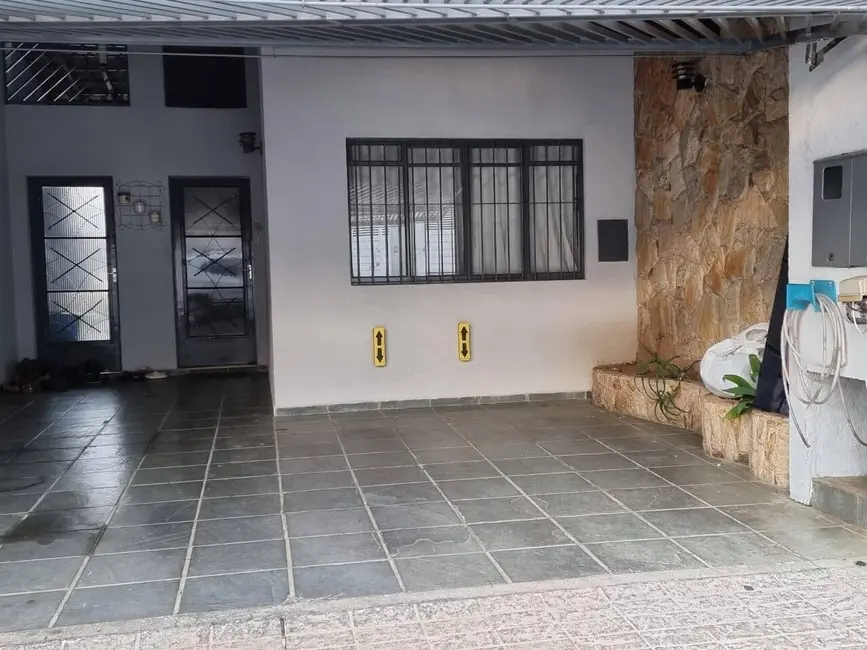 Casa com 3 quartos à venda, 210m2 em Jardim Paulista, Atibaia - SP - imagem 3 Foto 3 de Casa com 3 quartos à venda, 210m2 em Jardim Paulista, Atibaia - SP