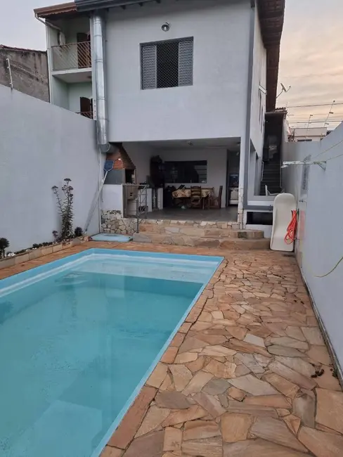 Foto 1 de Casa com 3 quartos à venda, 210m2 em Jardim Paulista, Atibaia - SP