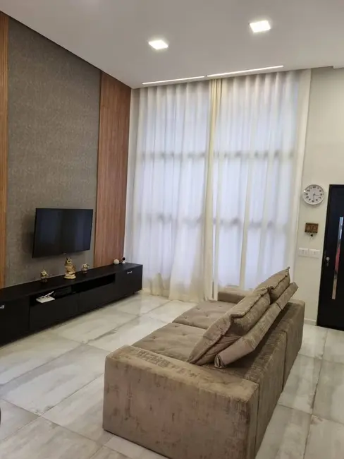 Casa com 3 quartos à venda, 300m2 em Condomínio Atibaia Park I, Atibaia - SP - imagem 3 Foto 3 de Casa com 3 quartos à venda, 300m2 em Condomínio Atibaia Park I, Atibaia - SP