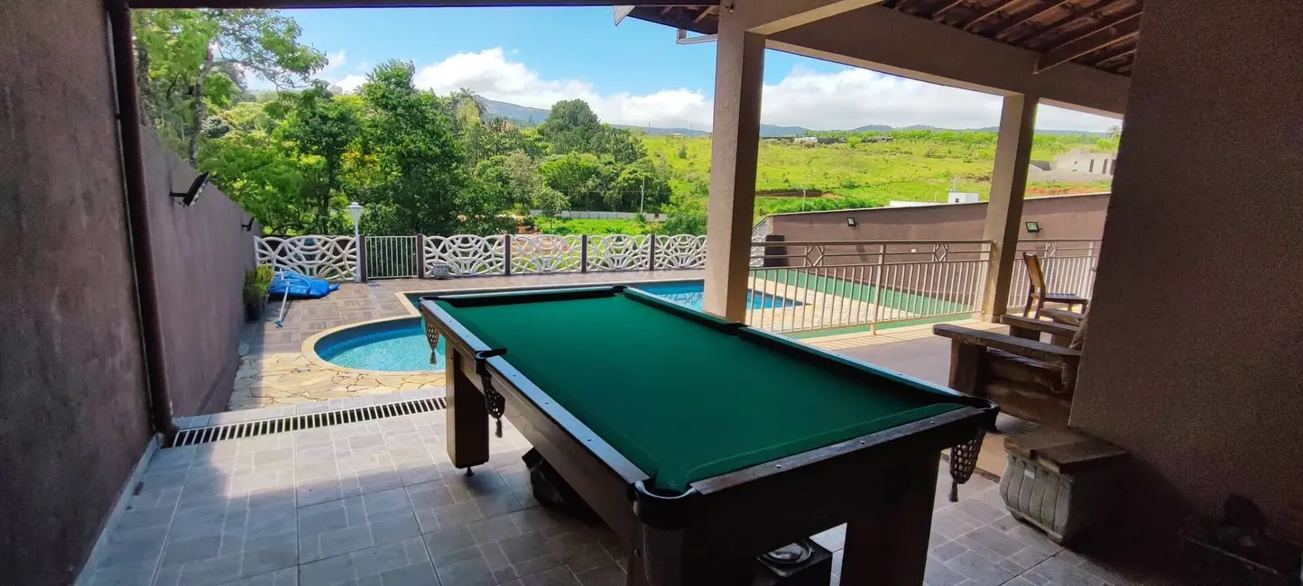 Foto 6 de Casa com 3 quartos à venda, 1400m2 em Jardim Centenário, Atibaia - SP