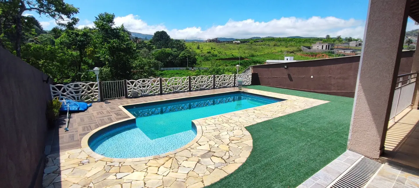 Foto 9 de Casa com 3 quartos à venda, 1400m2 em Jardim Centenário, Atibaia - SP