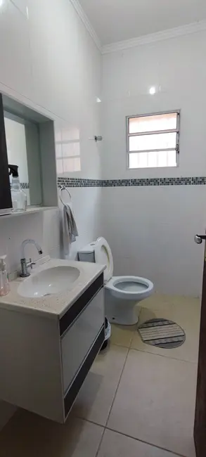 Casa com 3 quartos à venda, 175m2 em Nova Cerejeira, Atibaia - SP - imagem 9 Foto 9 de Casa com 3 quartos à venda, 175m2 em Nova Cerejeira, Atibaia - SP