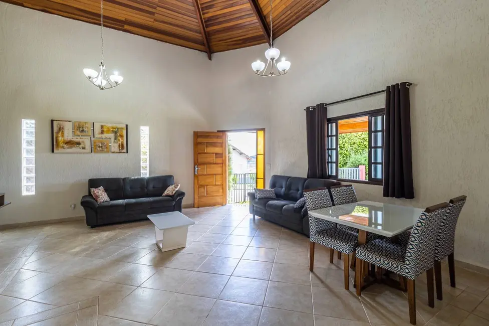 Foto 7 de Chácara com 3 quartos à venda, 927m2 em Tanque, Atibaia - SP