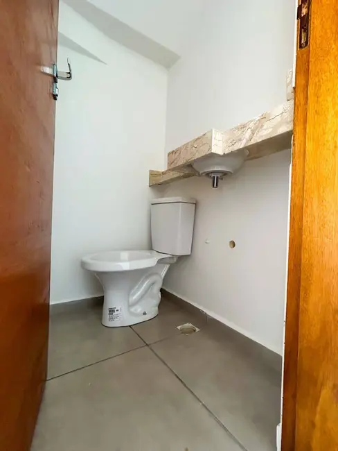 Foto 3 de Casa com 2 quartos à venda, 125m2 em Vila Santa Helena, Atibaia - SP