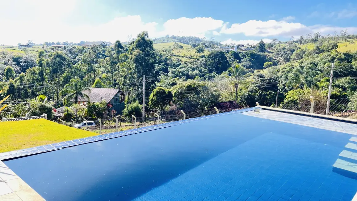 Foto 3 de Casa com 1 quarto à venda, 1000m2 em Estância Santa Maria do Laranjal, Atibaia - SP