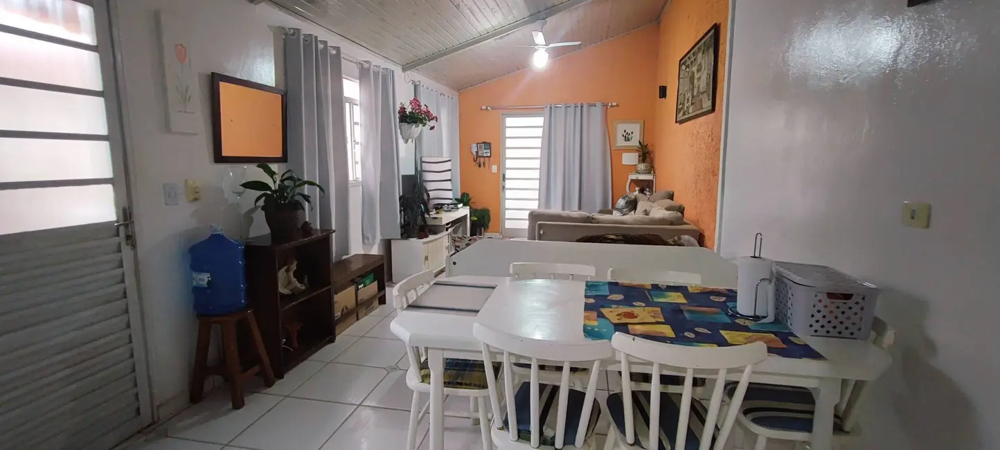 Foto 8 de Casa com 3 quartos à venda, 154m2 em Jardim Centenário, Atibaia - SP
