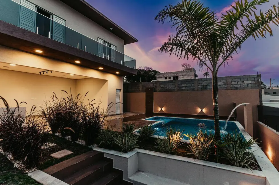 Casa de Condomínio com 3 quartos à venda, 360m2 em Chácaras Maringá, Atibaia - SP - imagem 8 Foto 8 de Casa de Condomínio com 3 quartos à venda, 360m2 em Chácaras Maringá, Atibaia - SP