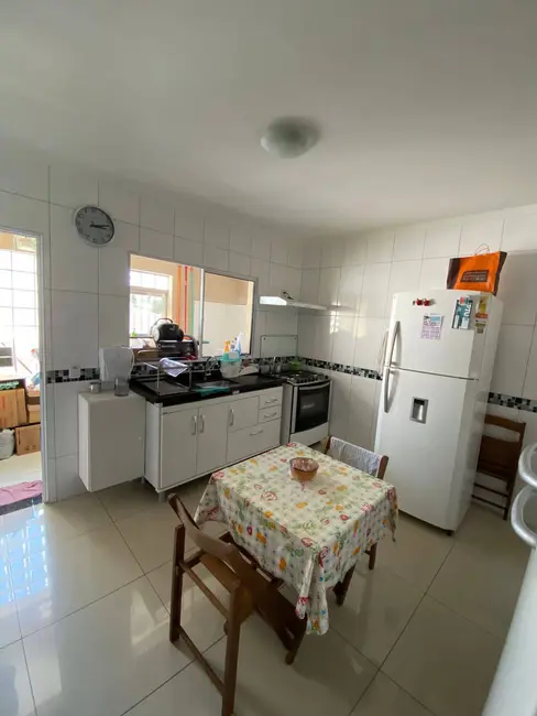 Foto 4 de Casa com 2 quartos à venda, 120m2 em Vila Petrópolis, Atibaia - SP