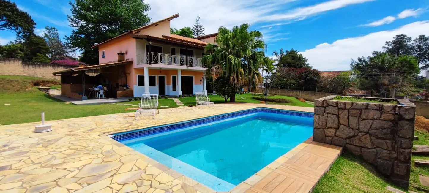 Foto 2 de Casa com 8 quartos à venda, 2000m2 em Jardim Estância Brasil, Atibaia - SP