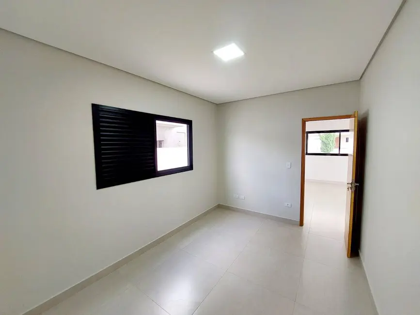 Casa de Condomínio com 4 quartos à venda, 600m2 em Condomínio Residencial Shamballa II, Atibaia - SP - imagem 8 Foto 8 de Casa de Condomínio com 4 quartos à venda, 600m2 em Condomínio Residencial Shamballa II, Atibaia - SP