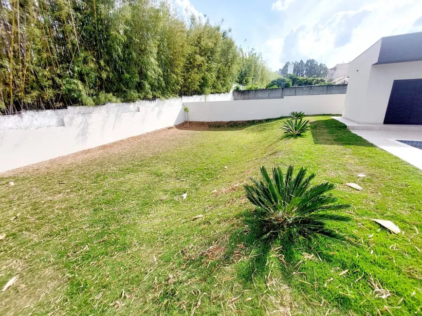 Foto 3 de Casa de Condomínio com 3 quartos à venda, 800m2 em Condomínio Residencial Shamballa I, Atibaia - SP