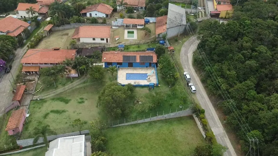 Foto 4 de Casa com 2 quartos à venda, 1200m2 em Portão, Atibaia - SP