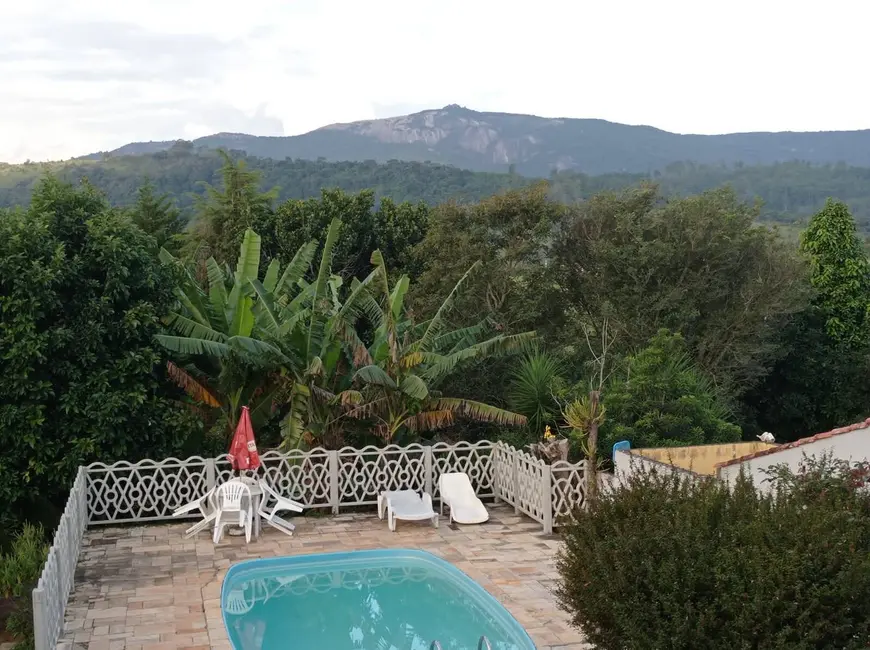 Foto 4 de Casa com 3 quartos à venda, 1020m2 em Jardim Centenário, Atibaia - SP