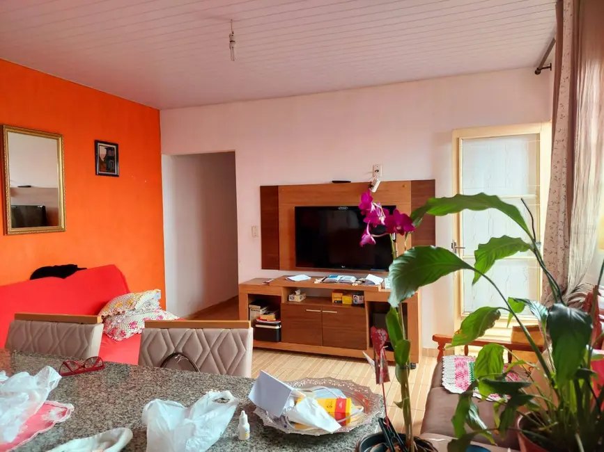 Casa com 4 quartos à venda, 175m2 em Nova Cerejeira, Atibaia - SP - imagem 9 Foto 9 de Casa com 4 quartos à venda, 175m2 em Nova Cerejeira, Atibaia - SP