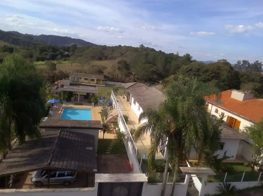 Foto 5 de Casa de Condomínio com 4 quartos à venda, 2500m2 em Condomínio Portal dos Nobres, Atibaia - SP