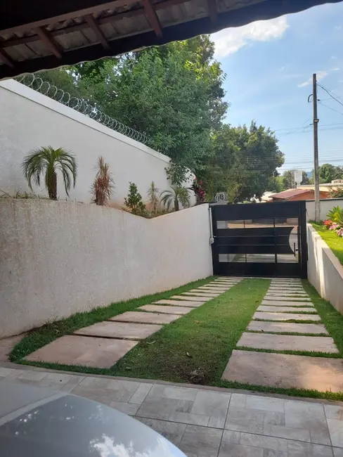 Foto 4 de Casa com 4 quartos à venda, 1164m2 em Jardim Estância Brasil, Atibaia - SP