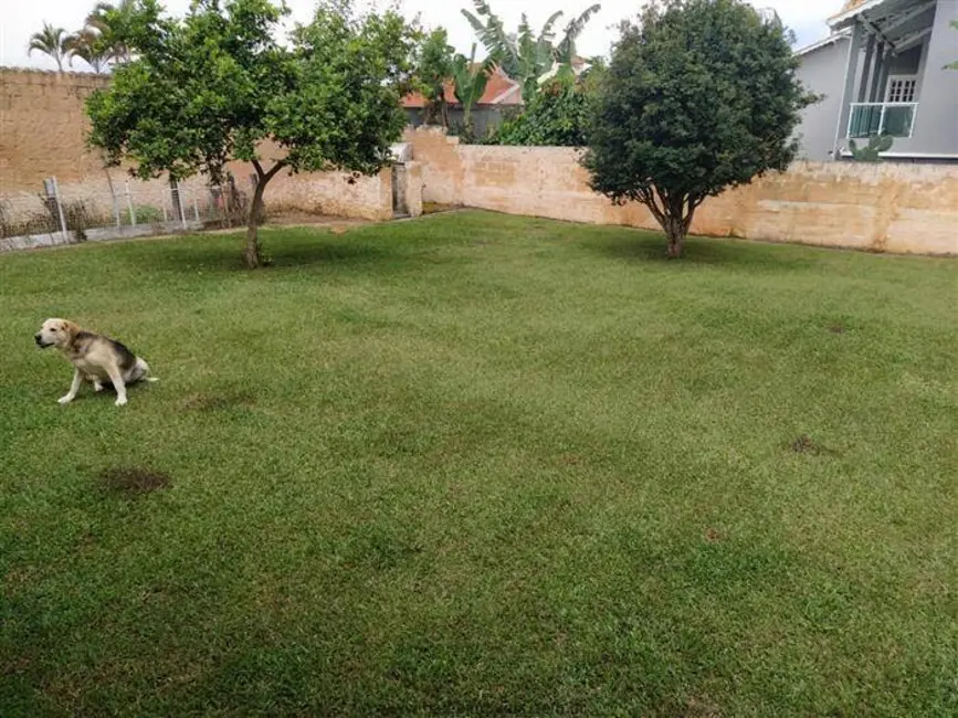 Casa de Condomínio com 3 quartos à venda, 510m2 em Jardim Shangri-Lá, Atibaia - SP - imagem 6 Foto 6 de Casa de Condomínio com 3 quartos à venda, 510m2 em Jardim Shangri-Lá, Atibaia - SP