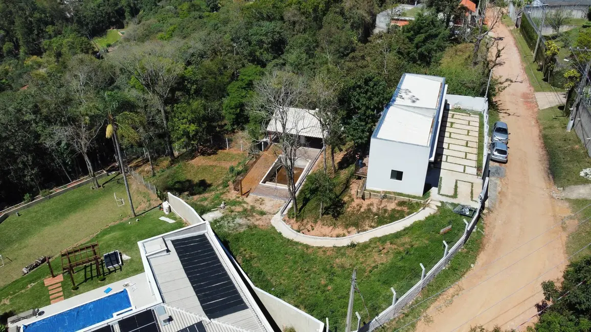 Foto 2 de Casa com 3 quartos à venda, 800m2 em Estância Santa Maria do Portão, Atibaia - SP