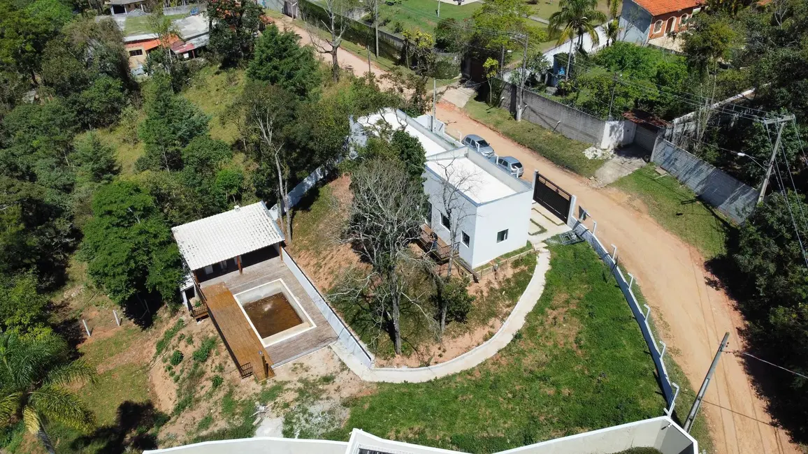 Foto 1 de Casa com 3 quartos à venda, 800m2 em Estância Santa Maria do Portão, Atibaia - SP