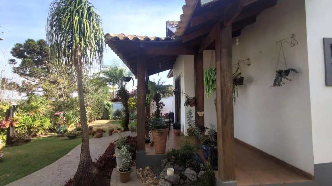 Foto 3 de Casa com 4 quartos à venda, 1000m2 em Chácaras Fernão Dias, Atibaia - SP