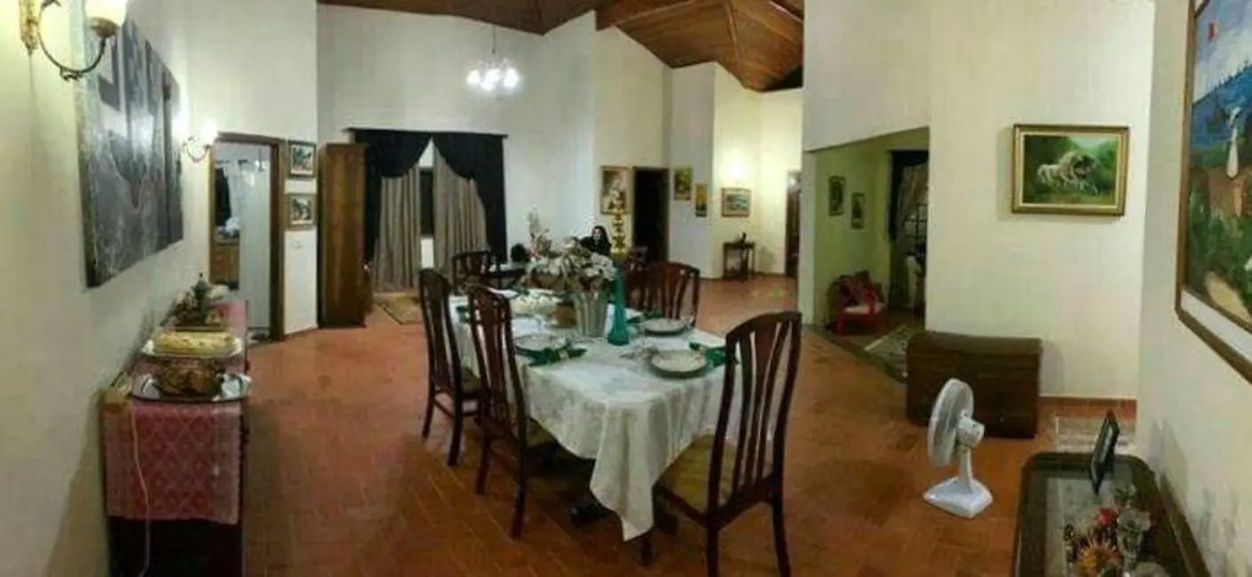 Foto 9 de Casa com 4 quartos à venda, 1000m2 em Chácaras Fernão Dias, Atibaia - SP