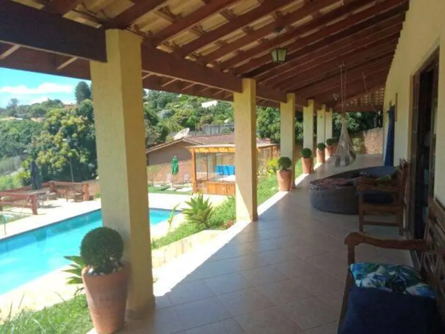 Foto 2 de Casa com 6 quartos à venda, 1500m2 em Chácaras Fernão Dias, Atibaia - SP