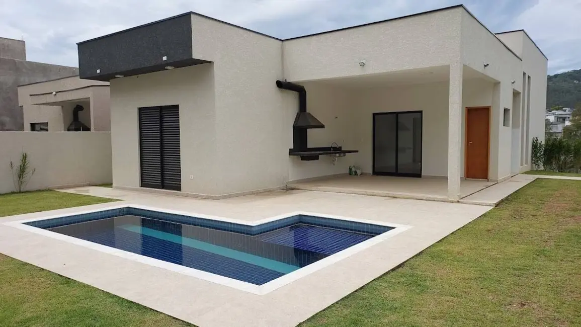 Foto 1 de Casa de Condomínio com 3 quartos à venda, 402m2 em Chácaras Maringá, Atibaia - SP