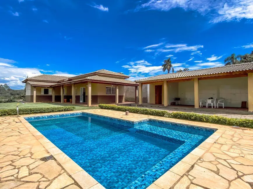 Casa com 3 quartos à venda, 870m2 em Maracanã, Atibaia - SP - imagem 8 Foto 8 de Casa com 3 quartos à venda, 870m2 em Maracanã, Atibaia - SP