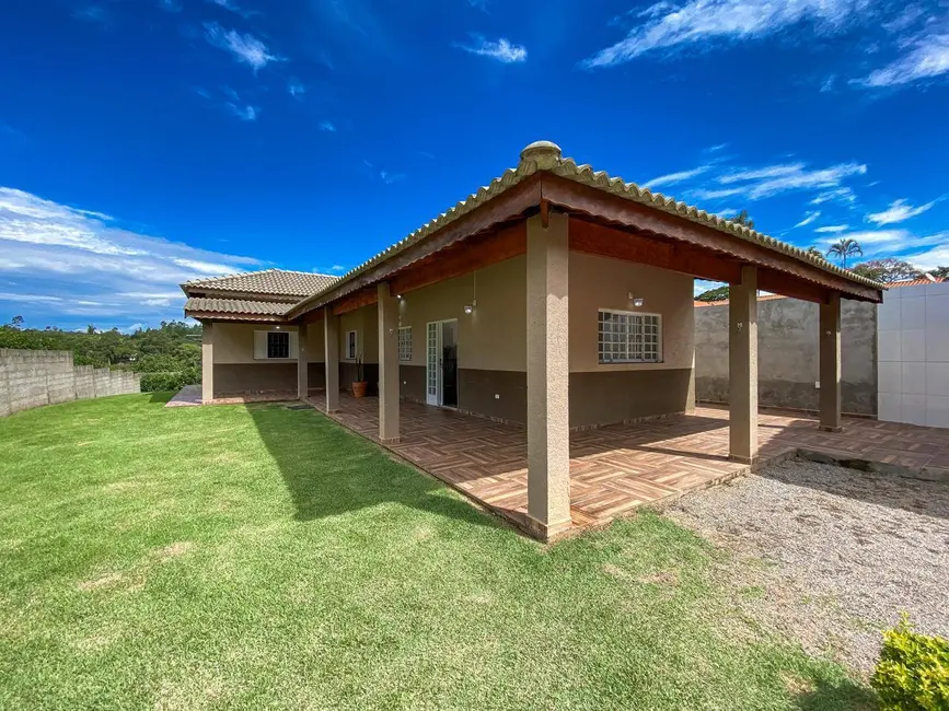 Casa com 3 quartos à venda, 870m2 em Maracanã, Atibaia - SP - imagem 7 Foto 7 de Casa com 3 quartos à venda, 870m2 em Maracanã, Atibaia - SP