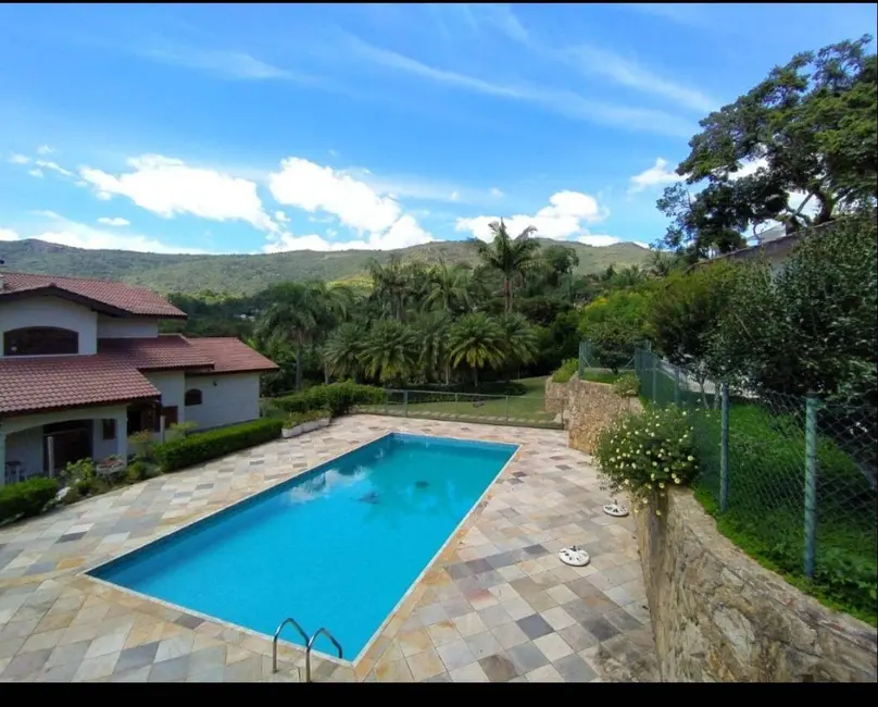 Casa com 6 quartos à venda e para alugar, 3037m2 em Condomínio Jardim Flamboyant, Atibaia - SP - imagem 6 Foto 6 de Casa com 6 quartos à venda e para alugar, 3037m2 em Condomínio Jardim Flamboyant, Atibaia - SP