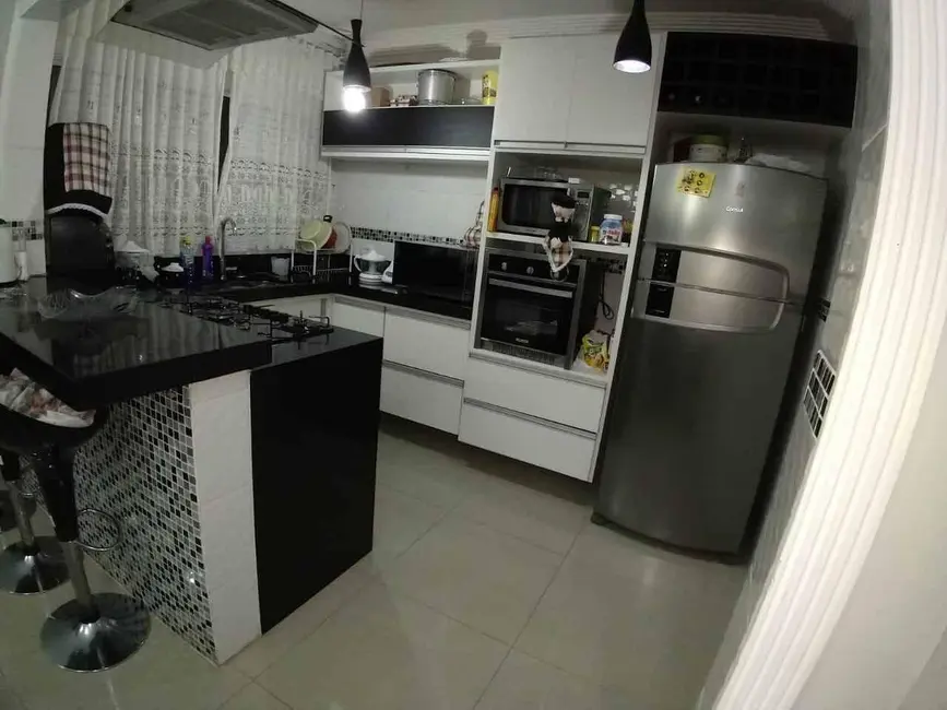 Foto 7 de Casa com 2 quartos à venda, 180m2 em Jardim Imperial, Atibaia - SP