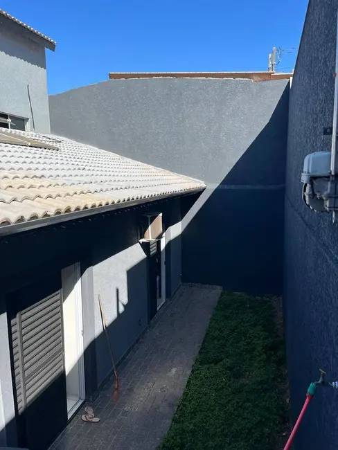 Foto 9 de Casa com 3 quartos à venda, 480m2 em Jardim Brogotá, Atibaia - SP