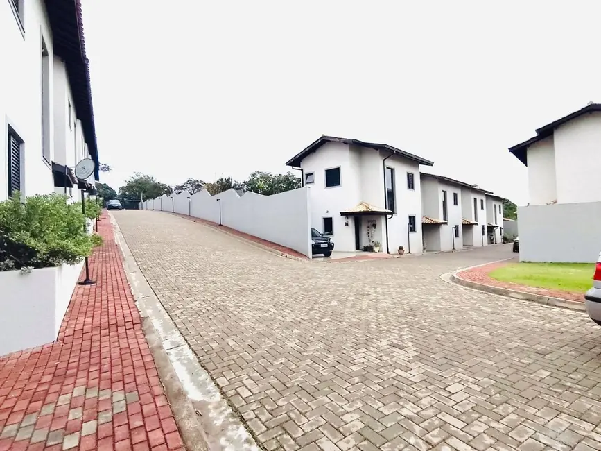 Foto 3 de Casa de Condomínio com 3 quartos à venda, 200m2 em Vila Thais, Atibaia - SP