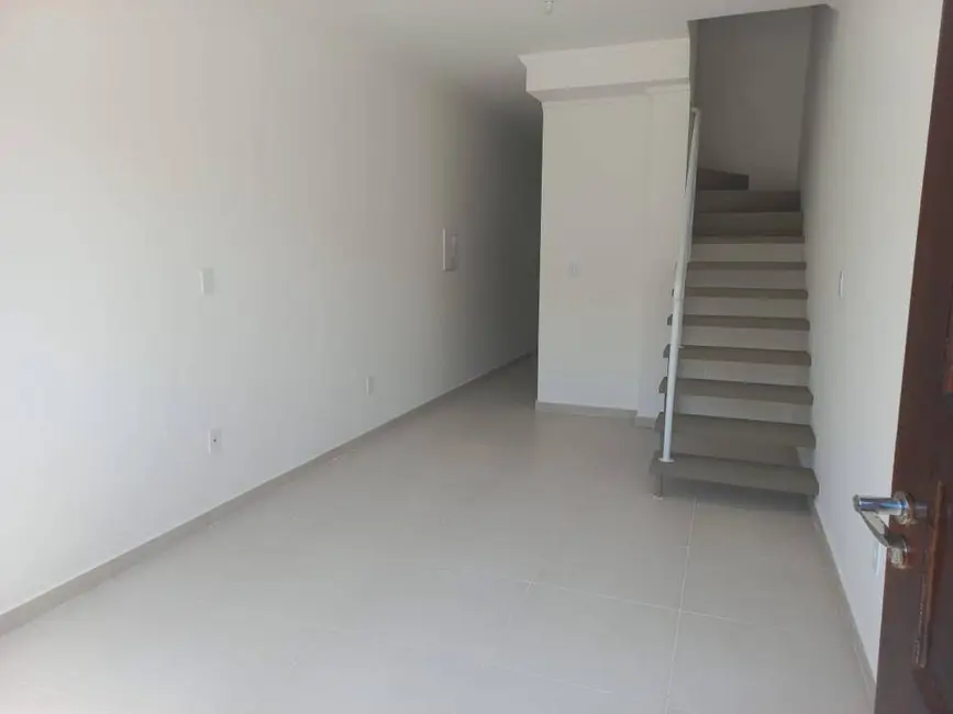 Foto 3 de Casa com 2 quartos à venda, 89m2 em Nova Cerejeira, Atibaia - SP