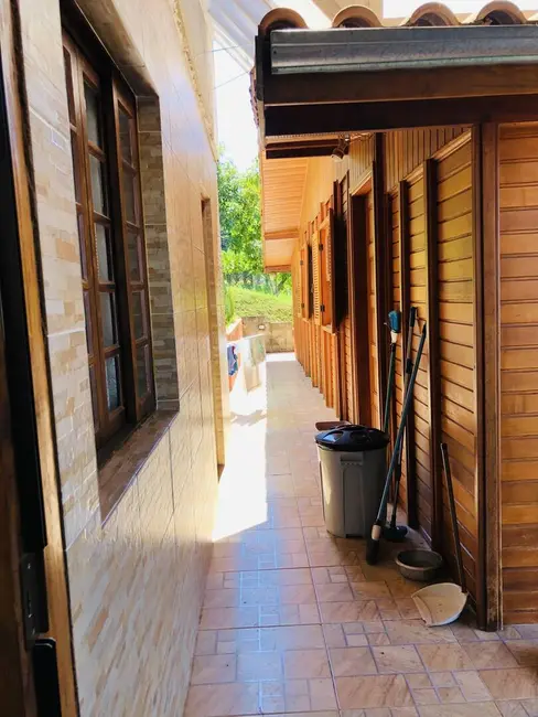 Foto 8 de Casa com 3 quartos à venda, 2300m2 em Chácaras Fernão Dias, Atibaia - SP