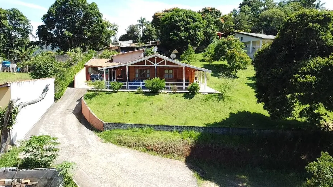 Foto 1 de Casa com 3 quartos à venda, 2300m2 em Chácaras Fernão Dias, Atibaia - SP
