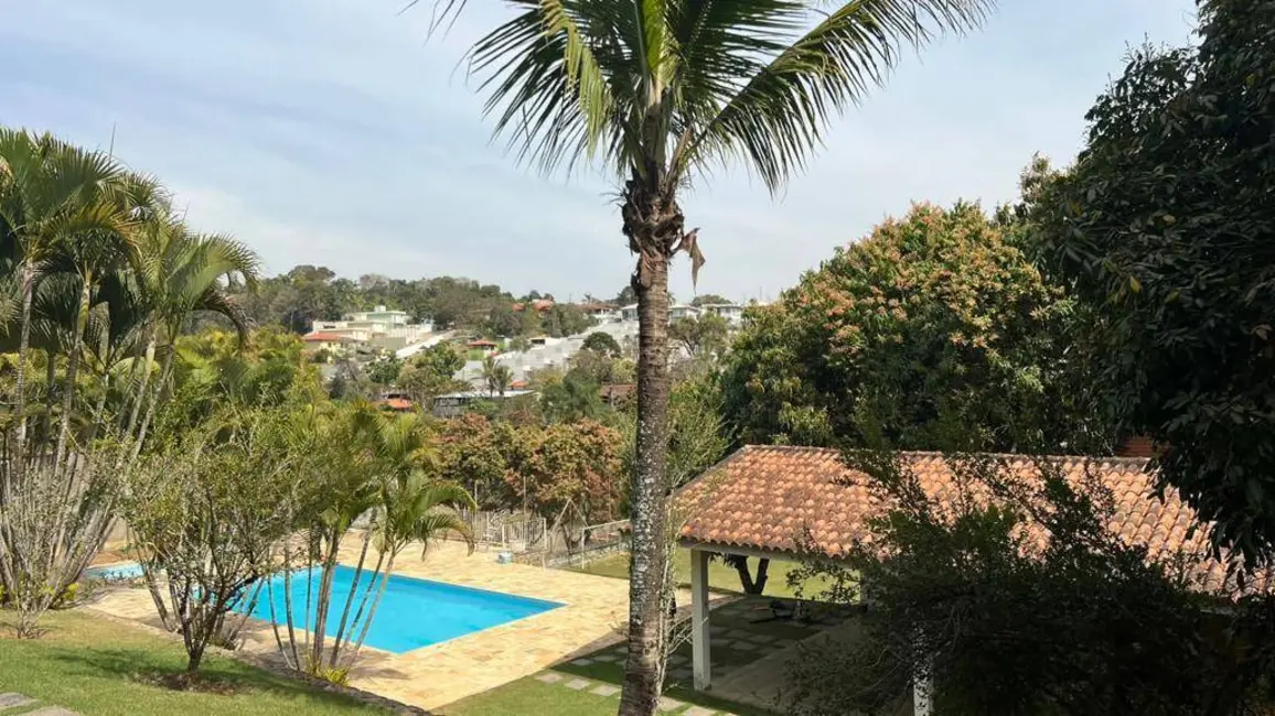 Foto 1 de Casa com 3 quartos à venda e para alugar em Jardim Estância Brasil, Atibaia - SP