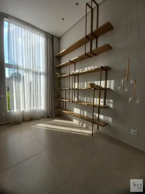 Casa de Condomínio com 3 quartos à venda, 250m2 em Éden, Sorocaba - SP - imagem 4 Foto 4 de Casa de Condomínio com 3 quartos à venda, 250m2 em Éden, Sorocaba - SP