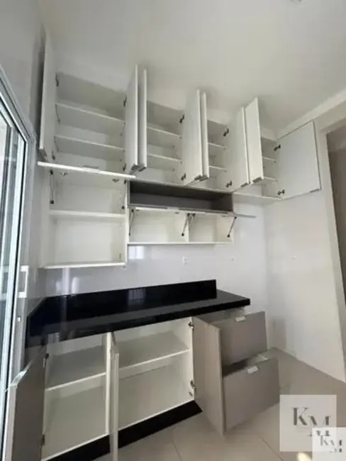 Casa de Condomínio com 3 quartos à venda, 250m2 em Wanel Ville, Sorocaba - SP - imagem 6 Foto 6 de Casa de Condomínio com 3 quartos à venda, 250m2 em Wanel Ville, Sorocaba - SP