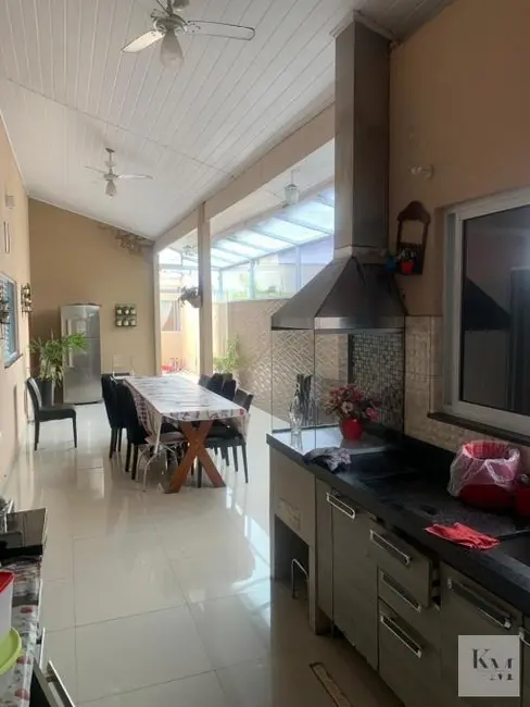 Casa de Condomínio com 3 quartos à venda, 490m2 em Jardim Gramados de Sorocaba, Sorocaba - SP - imagem 9 Foto 9 de Casa de Condomínio com 3 quartos à venda, 490m2 em Jardim Gramados de Sorocaba, Sorocaba - SP